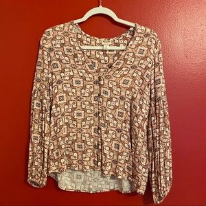 Bell sleeved patterned long sleeve